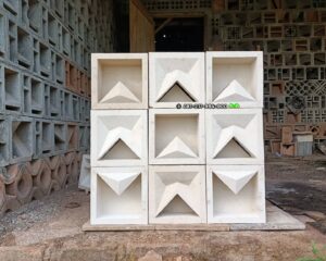 Roster Minimalis Modern