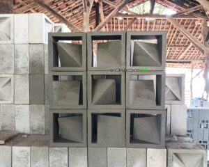 Roster Minimalis